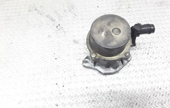 Renault Laguna II Vacuum pump