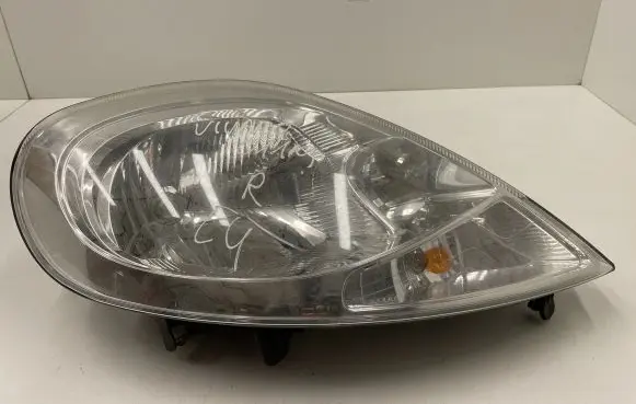 Opel Vivaro Headlight/headlamp 8200701356 93859830 89313980