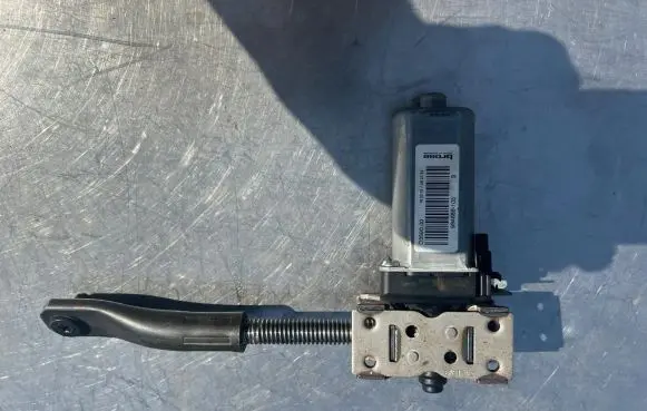 Audi A6 C7 Seat adjustment motor 984686105