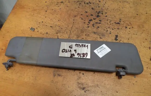Mercedes-Benz Vito Viano W638 Sun visor
