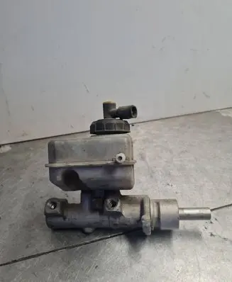 Renault Master II Master brake cylinder 8200245034C 0365396