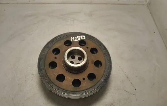 BMW 5 F10 F11 Crankshaft pulley
