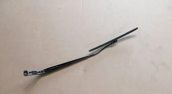 Nissan X-Trail T32 Windshield/front glass wiper blade 
