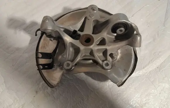 Audi A4 S4 B9 Rear wheel hub 8W0505360F