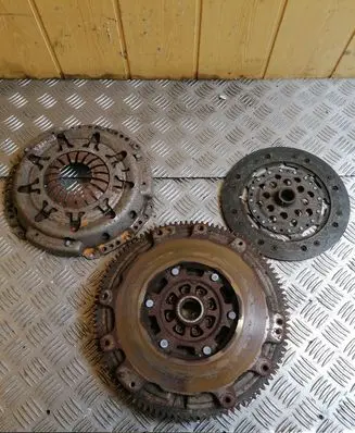 Nissan Primera Clutch set kit 6H801
