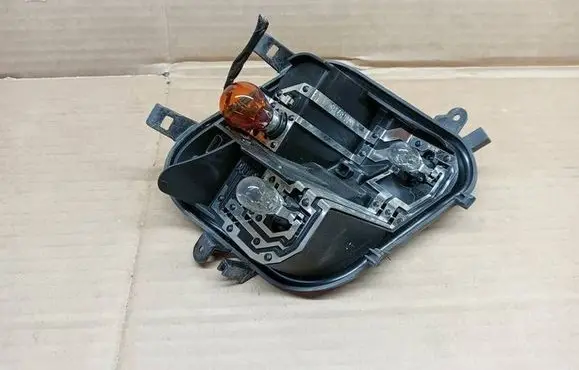 Audi A4 S4 B9 Tail light bulb cover holder 81489008