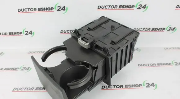 Chevrolet Captiva Cup holder 