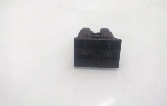 Ford Mondeo Mk III Windscreen/window heater switch 1S7T18K574AA