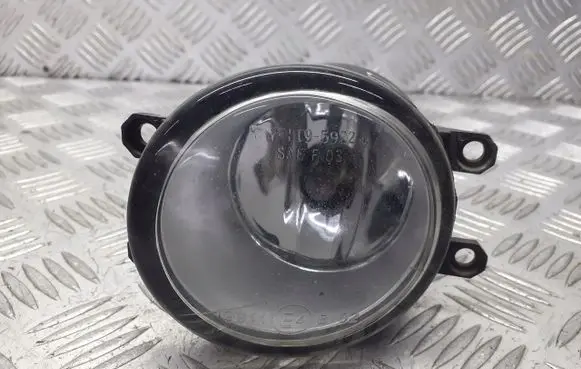 Toyota Avensis T250 Rear fog light 