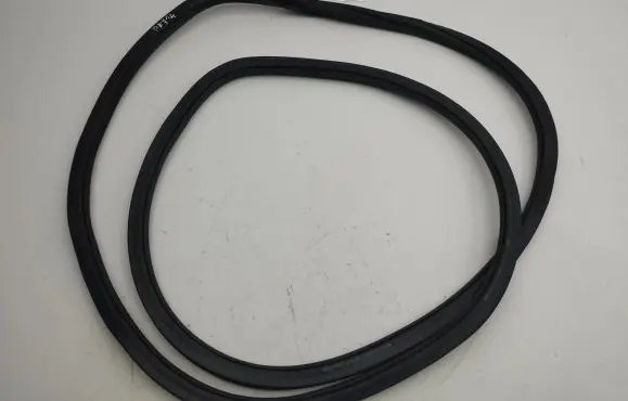 Front door rubber seal