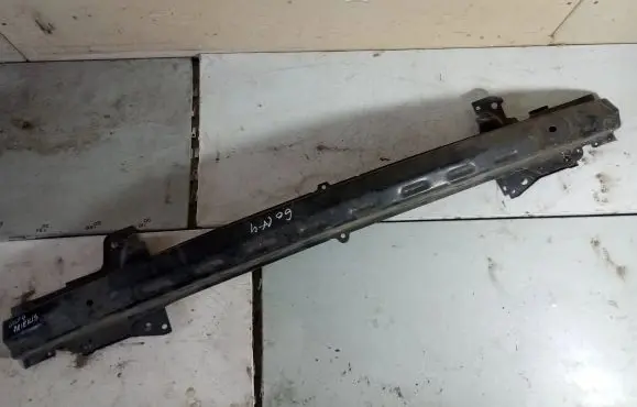 Volkswagen Golf IV Front bumper cross member