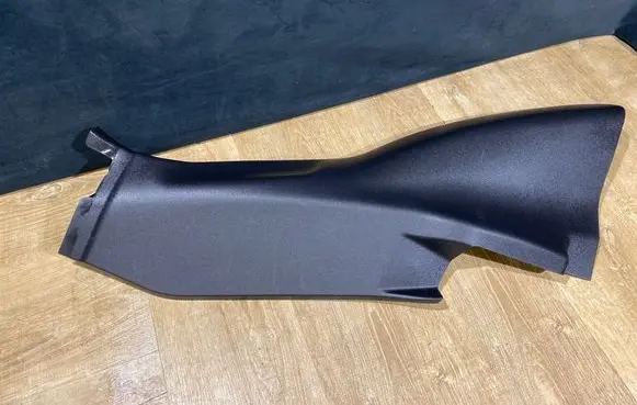 Land Rover Range Rover Evoque L551 Rear seat side top trim 