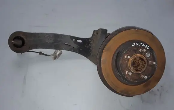 Volvo V40 Rear wheel hub 31360695