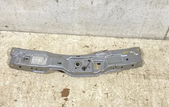 Top upper radiator support slam panel