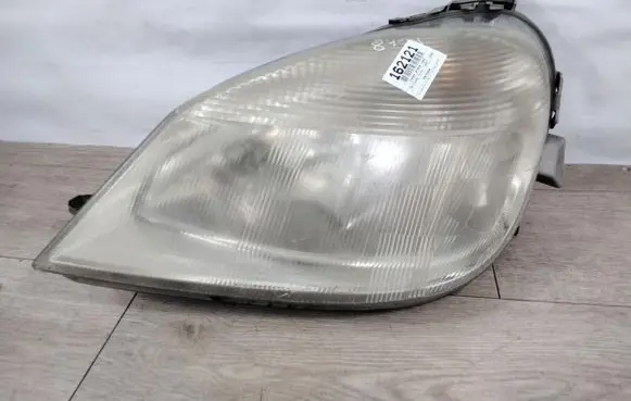 Mercedes-Benz Vito Viano W638 Headlight/headlamp