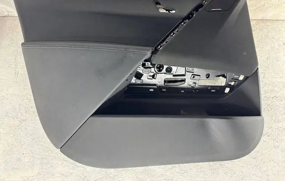 BMW iX Front door card panel trim 9495965 12243110
