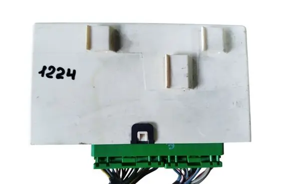 Volvo S40 Other control units/modules 30889925 MB232300-8451