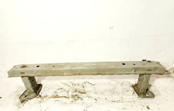 Toyota Avensis T270 Rear beam 