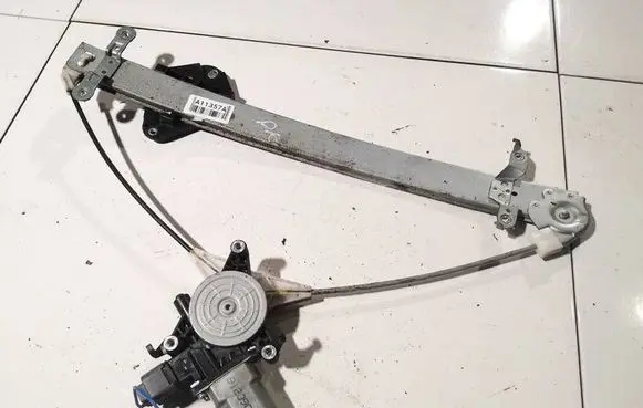 Subaru Forester SH Sliding door window regulator with motor