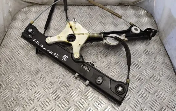 BMW 6 F12 F13 Front door window regulator with motor 7303786