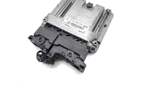 Opel Insignia A Engine control unit/module 55585024 0281018769 1039544177