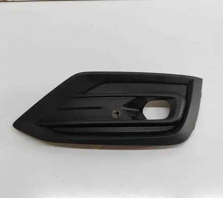 Volvo V60 Front fog light trim/grill 31455639