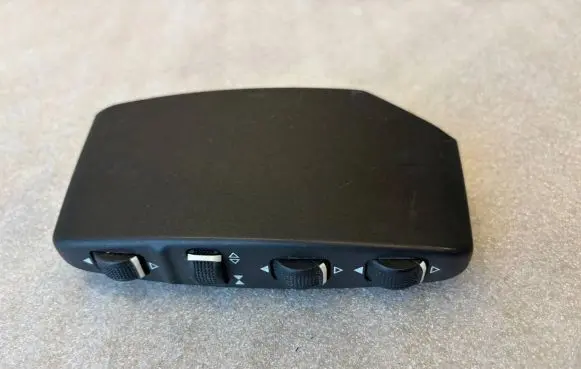 Mercedes-Benz E W212 Seat control switch A0008007978 0008007978