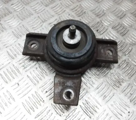 Hyundai Santa Fe Engine mount bracket
