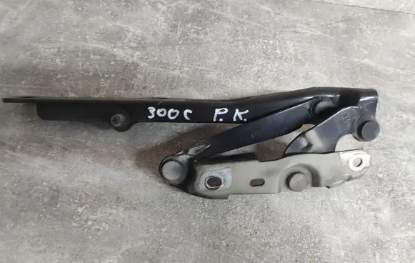 Chrysler 300 - 300C Engine bonnet/hood hinges