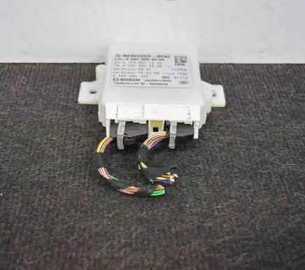 Mercedes-Benz C W204 Parking PDC control unit/module A2049022202 A1729011300