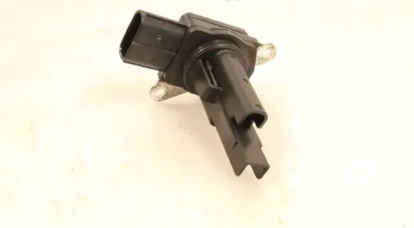 Toyota Auris 150 Mass air flow meter 2220437010