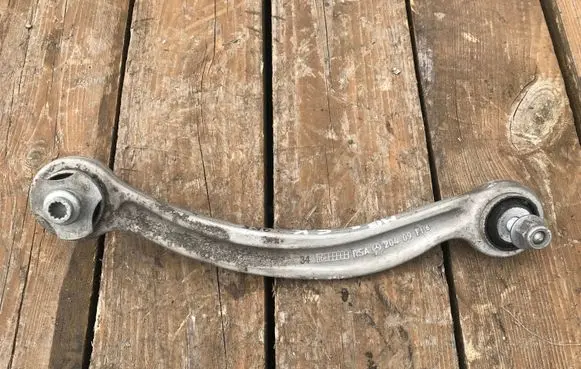 Mercedes-Benz C W205 Rear control arm 20409F16