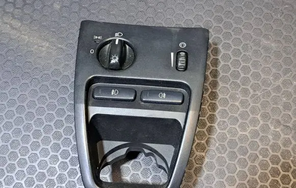 Volvo XC90 Light switch 8685450 MG3AB00192