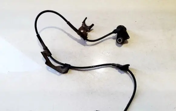 Mazda 626 ABS brake wheel speed sensor ge7c4373x