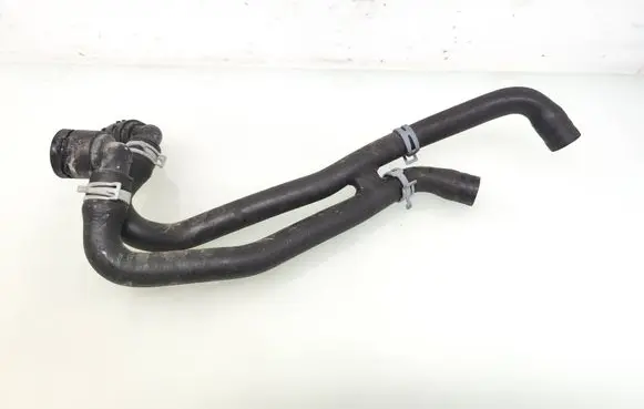 Skoda Fabia Mk4 (6VA) Engine coolant pipe/hose 2Q0121156B