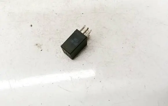 Renault Megane I Other relay 7700414484