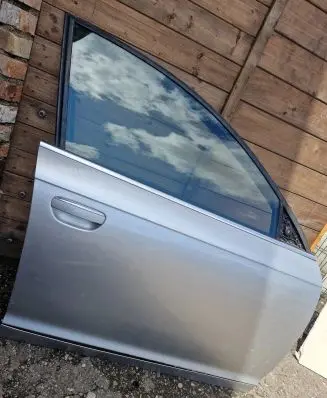 Audi A6 S6 C6 4F Front door