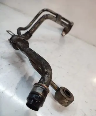Nissan Qashqai+2 Turbo turbocharger oiling pipe/hose