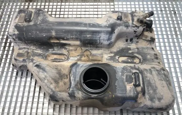 Iveco Daily 6th gen Fuel tank 504135946