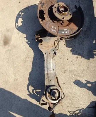 Volvo S60 Rear wheel hub