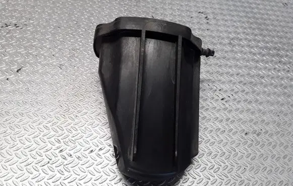 Mercedes-Benz S W220 Vacuum air tank A6130780090