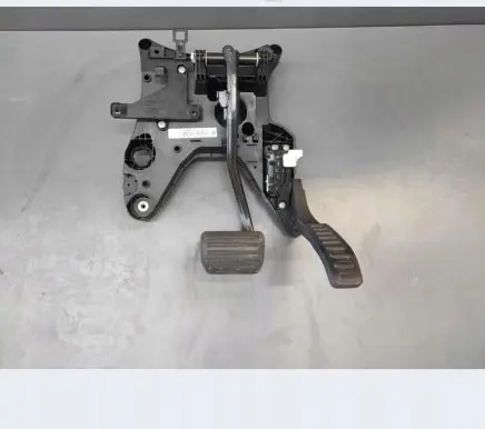 Porsche Cayenne (92A) Brake pedal 7P0723031AL