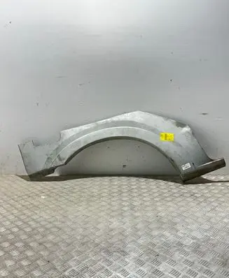 Mitsubishi Pajero Rear arch 6504033736586P