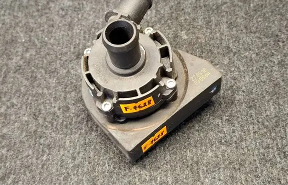 Volkswagen Golf VII Electric auxiliary coolant/water pump 5G0965567A 0392023211