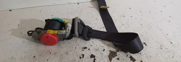 Mazda Premacy Front seatbelt 0428113 0297095