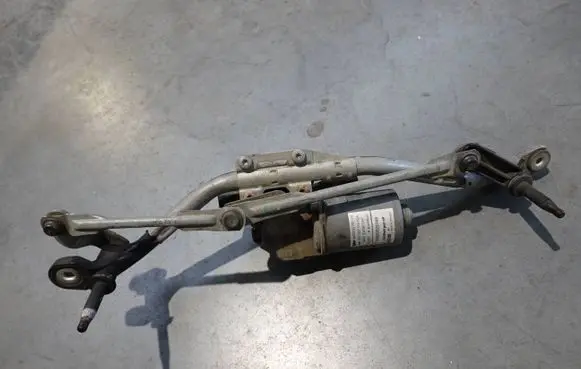 Audi A1 Front wiper linkage and motor 8X1955119 8X1955119H04