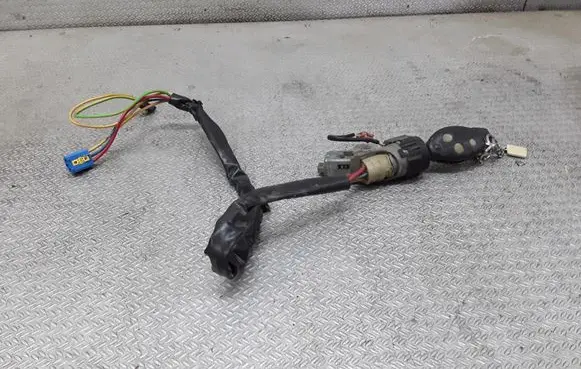 Citroen C5 Ignition lock 9648445180