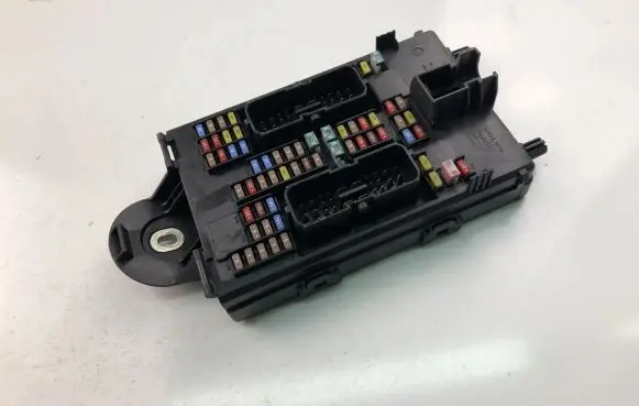 Volvo S90, V90 Fuse box set 31682732