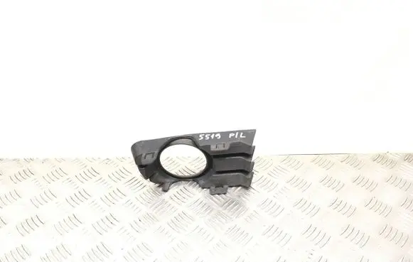 Renault Megane II Front bumper lower grill 8200115117 200159E