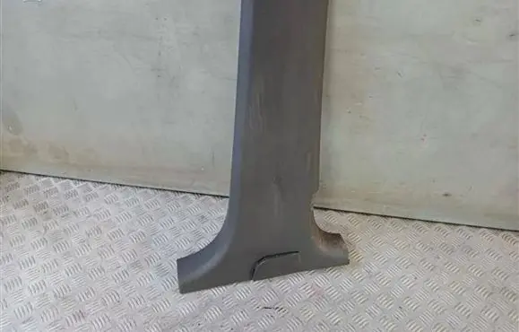 Volkswagen Touran II (B) pillar trim (bottom) 1T0867298G 1T0867298H
